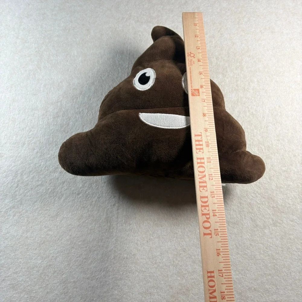 Rinco Smiling Poop Emoji Plush Pillow Brown Decorative Cushion PL-EMP12